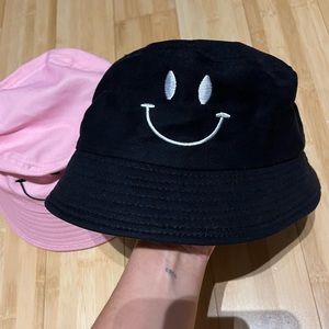 Bucket hats